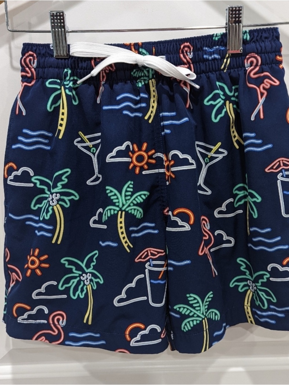 Chubbies Neon Lights 5.5 in Swim Trunks Navy blue Flamingo Margarita Size XS